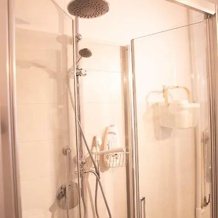6 Largo Porto Di Classe Appartement