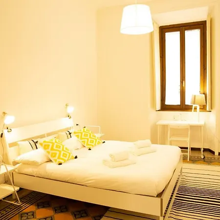 6 Largo Porto Di Classe Appartement *